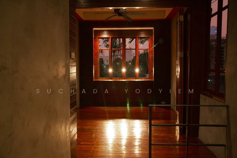 บ้าน 3-ห้องนอน, กรุงเทพ, ดินแดง, กรุงเทพ, 160 ตร.ม., บ้านเดี่ยว ขาย, โดย Suchada Yodyiem, 500323389 - DDproperty.com