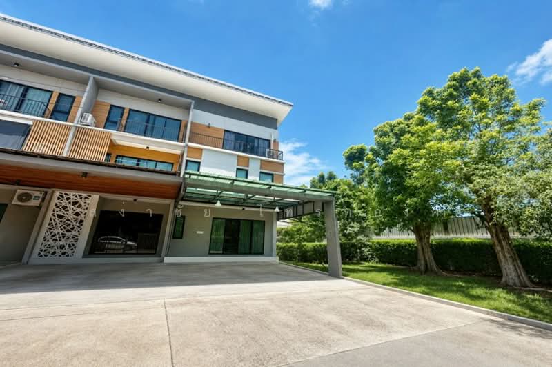 Eco Space Kaset-Nawamin 2, Bangkok, Kaset-Nawamin Road, Khlong Kum, Bueng Kum, Bangkok, 3 Bedrooms, 200 sqm, Townhouse For Sale, by สง่าชัย ไทรทองคำ, 500323397 - DDproperty.com