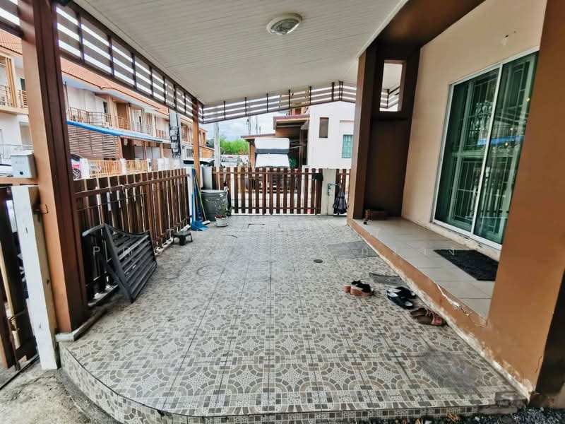 ไอลีฟ ทาวน์ พระราม 2 กม.18 (I Leaf Town 2 Rama 2 km 18), สมุทรสาคร, Rama 2 Pantainorasingh, พันท้ายนรสิงห์, เมืองสมุทรสาคร, สมุทรสาคร, 100 ตร.ม., ทาวน์เฮ้าส์ ขาย, โดย The Best Property กวาง, 500323419 - DDproperty.com