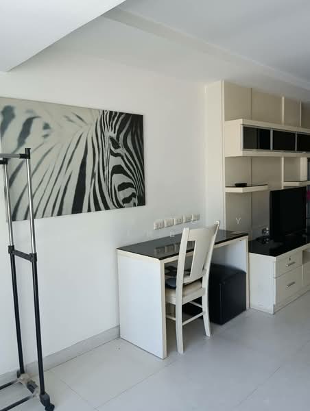 The Trendy, Bangkok, 10 Soi Sukhumvit 13, Khlongtoei Nua, Watthana, Bangkok, Studio, 36 sqm, Condo For Rent, by Khun Toey เตย, 500323421 - DDproperty.com