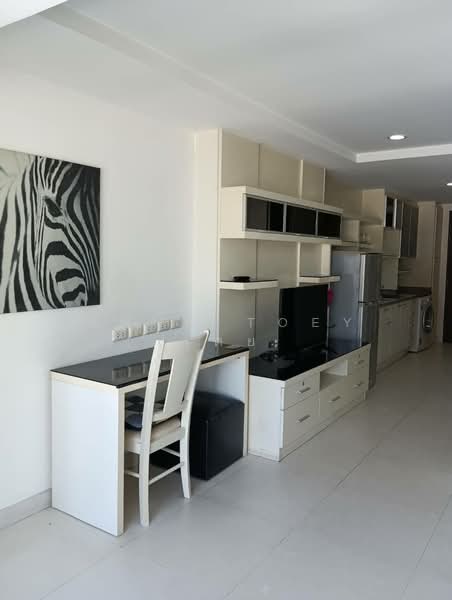 The Trendy, Bangkok, 10 Soi Sukhumvit 13, Khlongtoei Nua, Watthana, Bangkok, Studio, 36 sqm, Condo For Rent, by Khun Toey เตย, 500323421 - DDproperty.com