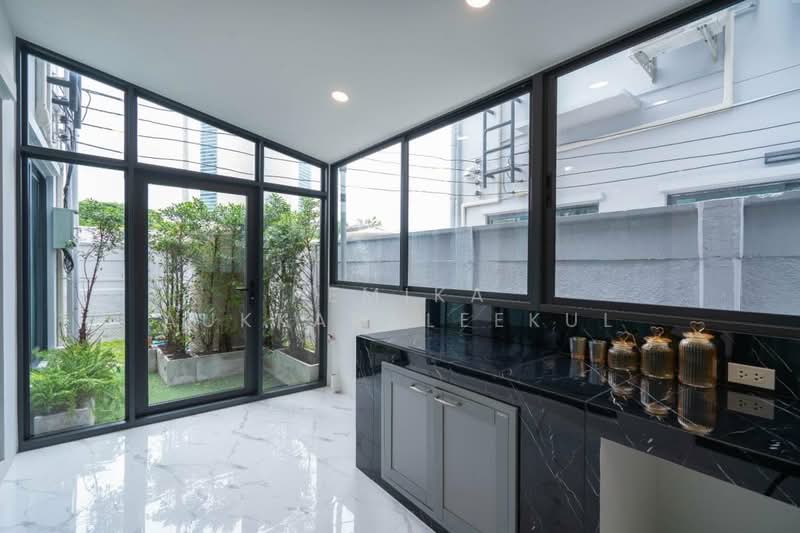 89 Residence Ratchada-Rama 9, Bangkok, Huai Khwang, Bangkok, 4 Bedrooms, 260 sqm, Single Detached House For Sale, by Pemika Aukkaraleekul, 500323438 - DDproperty.com