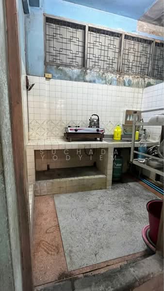 4-BR Townhouse, Bangkok, Phra Kanong, Khlong Toei, Bangkok, 4 Bedrooms, 140 sqm, Townhouse For Sale, by Suchada Yodyiem, 500323447 - DDproperty.com