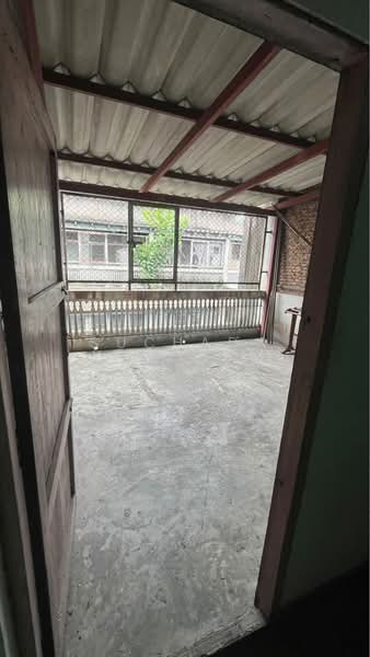 4-BR Townhouse, Bangkok, Phra Kanong, Khlong Toei, Bangkok, 4 Bedrooms, 140 sqm, Townhouse For Sale, by Suchada Yodyiem, 500323447 - DDproperty.com