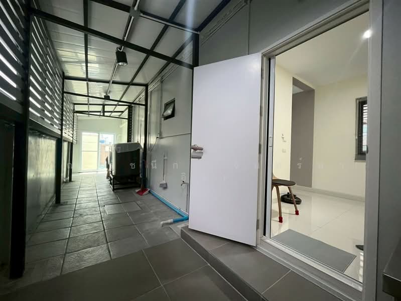 The Plant Rangsit Klong 4-Wongwaen, Pathum Thani, 53-1 Rangsit-Nakhon Nayok Road, Khlong Si, Khlong Luang, Pathum Thani, 3 Bedrooms, 139 sqm, Semi-Detached House (Twin House) For Sale, by คุณ รัชนีกร จันทร์มา (อิม), 500323455 - DDproperty.com