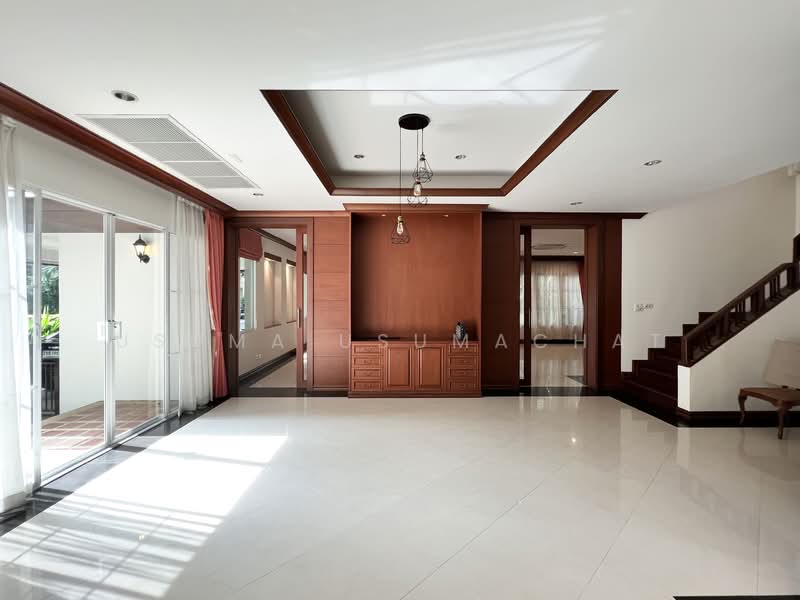 บ้านเดี่ยว สุขุมวิท36 ใกล้ BTS ทองหล่อ เพียง 900 เมตร, กรุงเทพ, คลองตันเหนือ, วัฒนา, กรุงเทพ, 450 ตร.ม., บ้านเดี่ยว ให้เช่า, โดย Usuma Usumachat, 500323465 - DDproperty.com