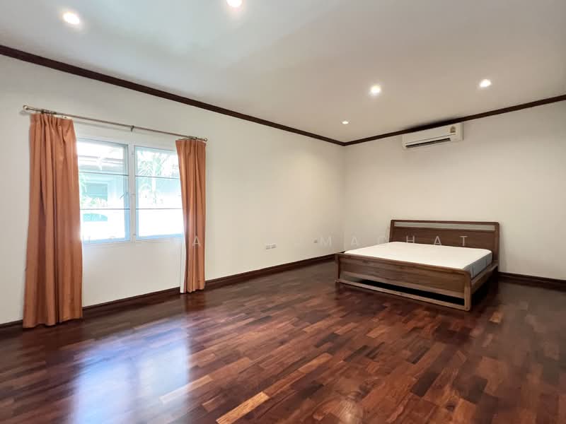 บ้านเดี่ยว สุขุมวิท36 ใกล้ BTS ทองหล่อ เพียง 900 เมตร, Bangkok, Khlong Tan Nua, Watthana, Bangkok, 4 Bedrooms, 450 sqm, Single Detached House For Rent, by Usuma Usumachat, 500323465 - DDproperty.com