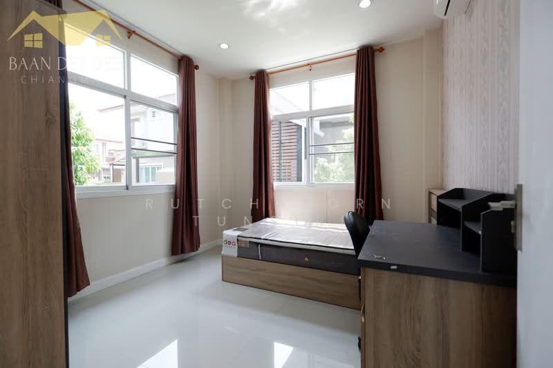 บ้านให้เช่า – ใกล้ตลาดเจริญเจริญ เพียง 10 นาที ค่าเช่า 25,000 บาท / เดือน รหัสทรัพย์ : No.13H713, เชียงใหม่, ต้นเปา, สันกำแพง, เชียงใหม่, 150 ตร.ม., บ้านเดี่ยว ให้เช่า, โดย Rutchaporn Tunsiri, 500323468 - DDproperty.com
