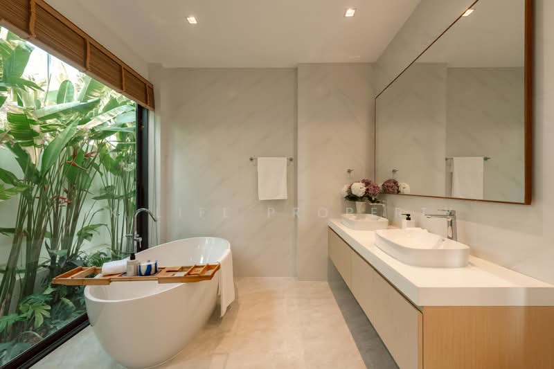 2S0259 Pool villa for sale 29,900,000 baht 4 bedroom 4 bathroom at cherngtalay, Phuket, Choeng Thale, Thalang, Phuket, 4 Bedrooms, 478 sqm, Villa For Sale, by PK LIFE Property, 500323497 - DDproperty.com