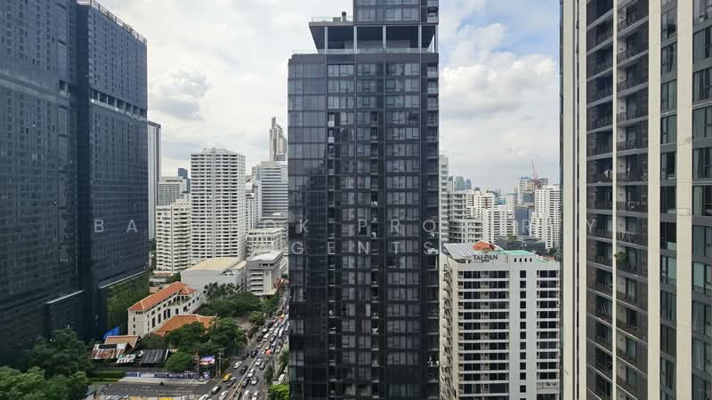 Las Colinas, Bangkok, Sukhumvit 21 Road, Khlongtoei Nua, Watthana, Bangkok, 4 Bedrooms, 200 sqm, Condo For Rent, by BANGKOK PROPERTY AGENTS, 500323508 - DDproperty.com