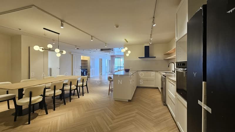 Las Colinas, Bangkok, Sukhumvit 21 Road, Khlongtoei Nua, Watthana, Bangkok, 4 Bedrooms, 200 sqm, Condo For Rent, by BANGKOK PROPERTY AGENTS, 500323508 - DDproperty.com