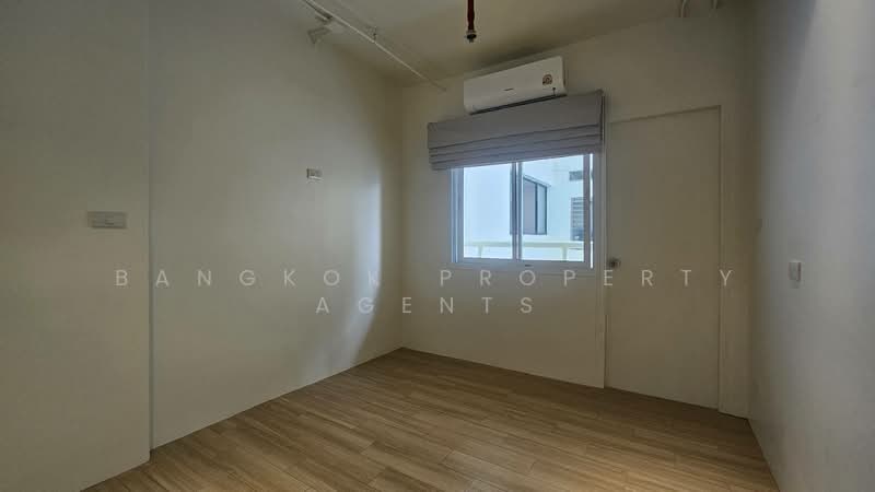 Las Colinas, Bangkok, Sukhumvit 21 Road, Khlongtoei Nua, Watthana, Bangkok, 4 Bedrooms, 200 sqm, Condo For Rent, by BANGKOK PROPERTY AGENTS, 500323508 - DDproperty.com
