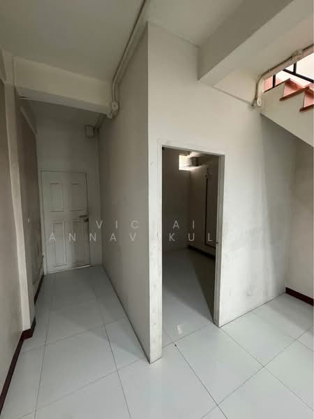 3-BR House, Bangkok, Bang Chak, Phra Khanong, Bangkok, 3 Bedrooms, 311 sqm, Single Detached House For Rent, by Vichai Annavakulthorn, 500323516 - DDproperty.com