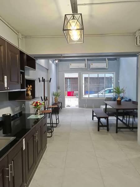 บ้านแฝด 2-ห้องนอน, กรุงเทพ, บางหว้า, ภาษีเจริญ, กรุงเทพ, 180 ตร.ม., บ้านแฝด ให้เช่า, โดย Vichai Annavakulthorn, 500323569 - DDproperty.com