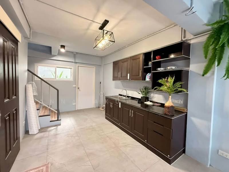 2-BR Semi-detached House, Bangkok, Bang Wa, Phasi Charoen, Bangkok, 2 Bedrooms, 180 sqm, Semi-Detached House (Twin House) For Rent, by Vichai Annavakulthorn, 500323569 - DDproperty.com