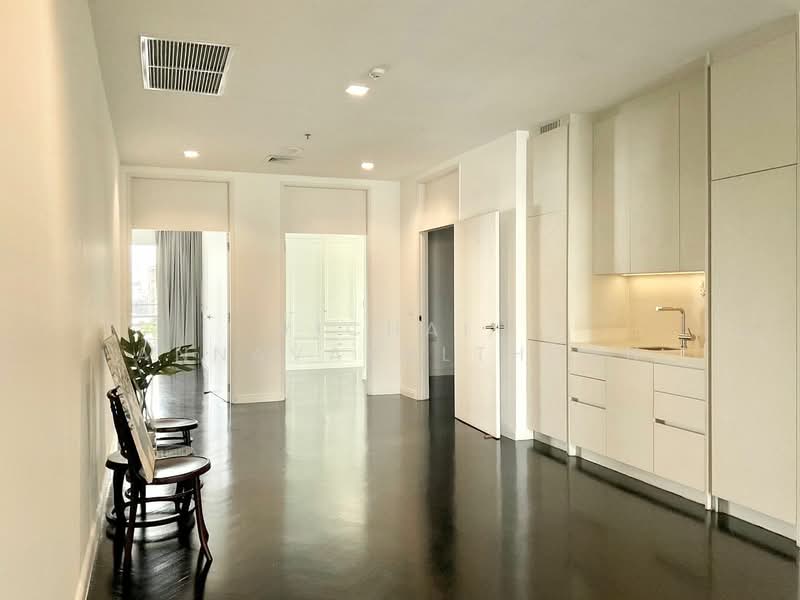 Baan Koon Apartment, Bangkok, Soi Nanglinchee 2, Thung Maha Mek, Sathon, Bangkok, 4 Bedrooms, 570 sqm, Apartment For Rent, by Vichai  Annavakulthorn, 500323599 - DDproperty.com