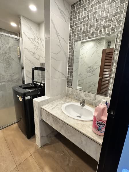 Bangna Complex, Bangkok, Bang Na, Bangkok, 2 Bedrooms, 124 sqm, Condo For Rent, by Sudarat Chiewpimonphon, 500323629 - DDproperty.com