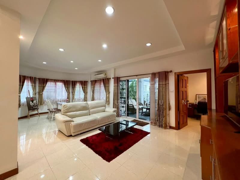 Green Field Villas 1, Chon Buri (Pattaya), Soi Moobaan Green Field Villa, Bang Lamung, Bang Lamung (Pattaya), Chon Buri (Pattaya), 3 Bedrooms, 141 sqm, Single Detached House For Sale, by Boonyanuch Unna, 500323642 - DDproperty.com