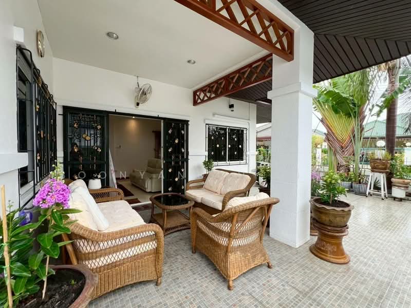 Green Field Villas 1 : กรีนฟิล วิลล่า 1, ชลบุรี, ซอย หมู่บ้านกรีนฟิลวิลล่า, บางละมุง, ชลบุรี, 141 ตร.ม., บ้านเดี่ยว ขาย, โดย Boonyanuch Unna, 500323642 - DDproperty.com