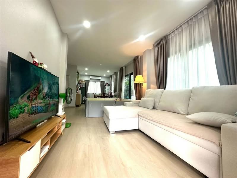 Centro Bangna-Kingkaew, Samut Prakan, Rachathewa, Bang Plee, Samut Prakan, 3 Bedrooms, 154 sqm, Single Detached House For Sale, by คุณ จิดาภา พันธุกุล (แอม), 500323657 - DDproperty.com