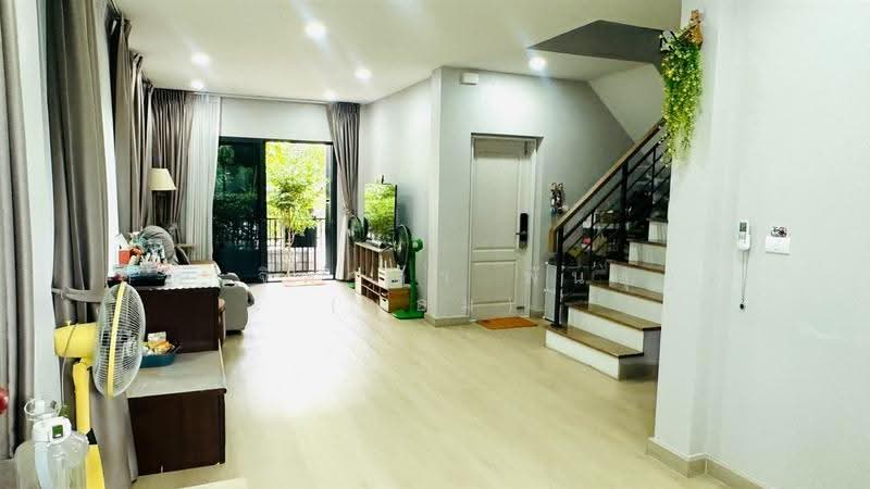 Centro Bangna-Kingkaew, Samut Prakan, Rachathewa, Bang Plee, Samut Prakan, 3 Bedrooms, 154 sqm, Single Detached House For Sale, by คุณ จิดาภา พันธุกุล (แอม), 500323657 - DDproperty.com