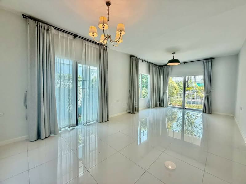 Villaggio Bangna-Theparak : วิลลาจจิโอ บางนา-เทพารักษ์, สมุทรปราการ, ถนนไม่มีชื่อ, บางพลีใหญ่, บางพลี, สมุทรปราการ, 134 ตร.ม., บ้านเดี่ยว ขาย, โดย NR AGENT, 500323661 - DDproperty.com