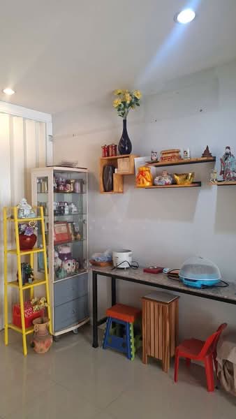 ทาวน์เฮ้าส์หนองแขม กรุงเทพมหานคร, Bangkok, Nong Kang Plu, Nong Khaem, Bangkok, 3 Bedrooms, 100 sqm, Townhouse For Sale, by The Best Property เล็ก, 500323666 - DDproperty.com