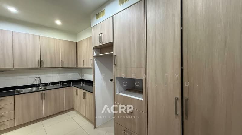 Ocean Tower I : โอเชี่ยนทาวเวอร์ 1, กรุงเทพ, 170 ถนนรัชดาภิเษก, คลองเตย, กรุงเทพ, 281 ตร.ม., สำนักงาน ขาย, โดย Acute Realty Partner Co.,Ltd., 500323692 - DDproperty.com