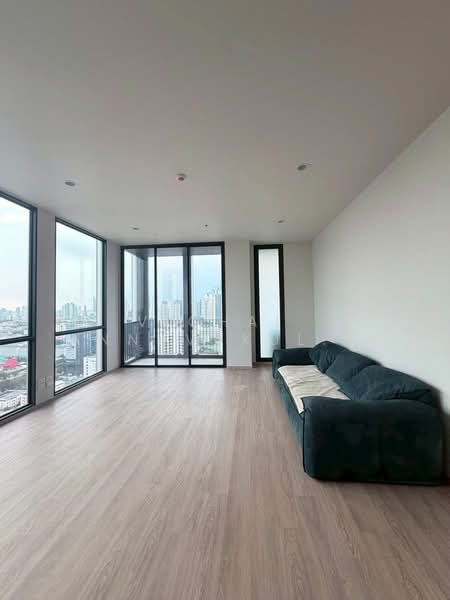 The Issara Sathorn : ดิ อิสสระ สาทร, Bangkok, ถนนจันทน์, Thung Maha Mek, Sathon, Bangkok, 3 Bedrooms, 188 sqm, Condo For Rent, by Vichai  Annavakulthorn, 500323704 - DDproperty.com