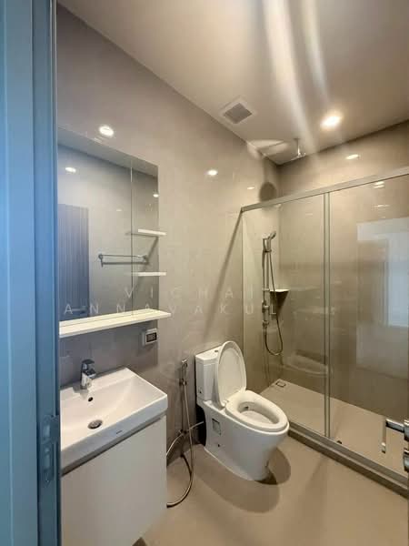 The Issara Sathorn : ดิ อิสสระ สาทร, Bangkok, ถนนจันทน์, Thung Maha Mek, Sathon, Bangkok, 3 Bedrooms, 188 sqm, Condo For Rent, by Vichai  Annavakulthorn, 500323704 - DDproperty.com