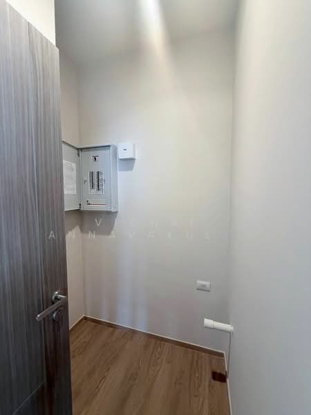 The Issara Sathorn : ดิ อิสสระ สาทร, Bangkok, ถนนจันทน์, Thung Maha Mek, Sathon, Bangkok, 3 Bedrooms, 188 sqm, Condo For Rent, by Vichai  Annavakulthorn, 500323704 - DDproperty.com