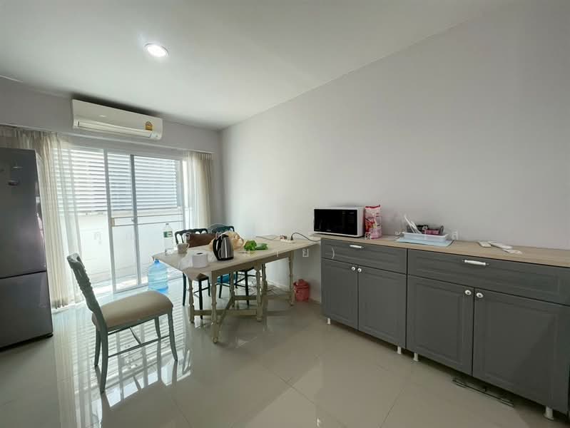 Baan Klang Muang Sukhumvit 77 : บ้านกลางเมือง สุขุมวิท 77, กรุงเทพ, ซอย อ่อนนุช 17, สวนหลวง, กรุงเทพ, 150 ตร.ม., ทาวน์เฮ้าส์ ขาย, โดย คุณ รตนพร ตะโส (มาย), 500323710 - DDproperty.com