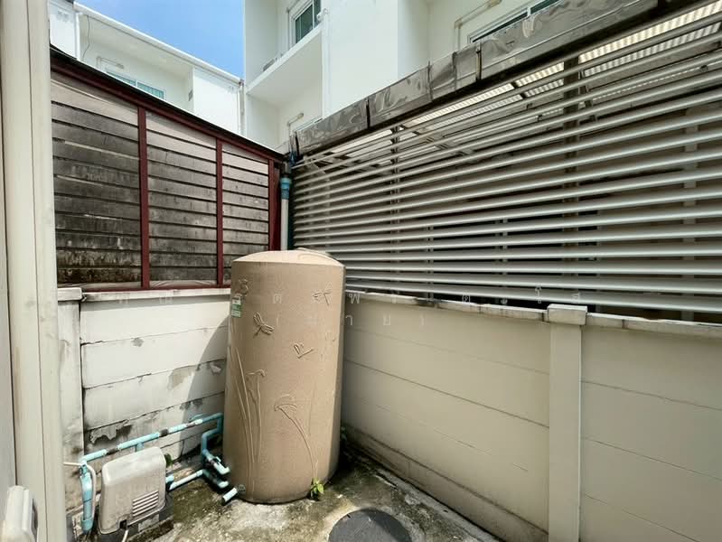 Baan Klang Muang Sukhumvit 77 : บ้านกลางเมือง สุขุมวิท 77, กรุงเทพ, ซอย อ่อนนุช 17, สวนหลวง, กรุงเทพ, 150 ตร.ม., ทาวน์เฮ้าส์ ขาย, โดย คุณ รตนพร ตะโส (มาย), 500323710 - DDproperty.com