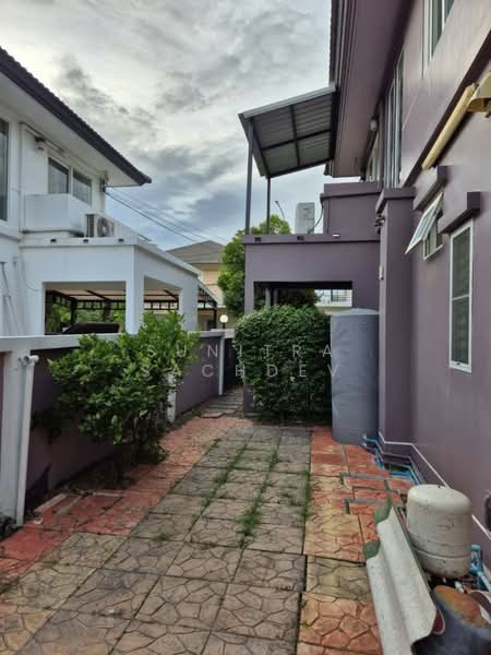 Parichart Suwinthawong, Bangkok, Khum Klao Road, Saen Sab, Min Buri, Bangkok, 3 Bedrooms, 230 sqm, Single Detached House For Rent, by Sunitra Sachdev, 500323714 - DDproperty.com