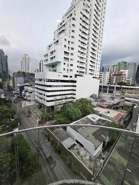 Fynn Asoke, Bangkok, 28 Sukhumvit 10 Alley, Khlong Toei, Bangkok, 2 Bedrooms, 52 sqm, Condo For Rent, by Farida Phetnuam, 500323729 - DDproperty.com