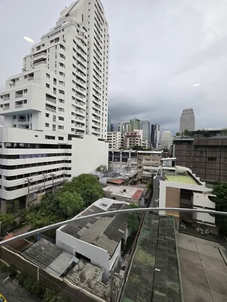 Fynn Asoke, Bangkok, 28 Sukhumvit 10 Alley, Khlong Toei, Bangkok, 2 Bedrooms, 52 sqm, Condo For Rent, by Farida Phetnuam, 500323729 - DDproperty.com