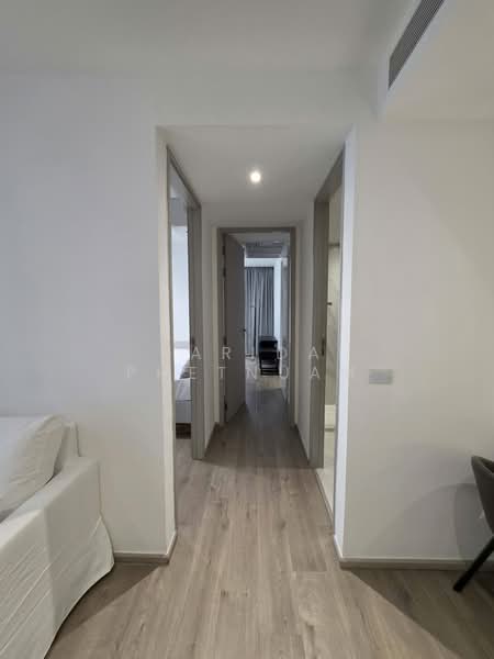 Fynn Asoke, Bangkok, 28 Sukhumvit 10 Alley, Khlong Toei, Bangkok, 2 Bedrooms, 52 sqm, Condo For Rent, by Farida Phetnuam, 500323729 - DDproperty.com