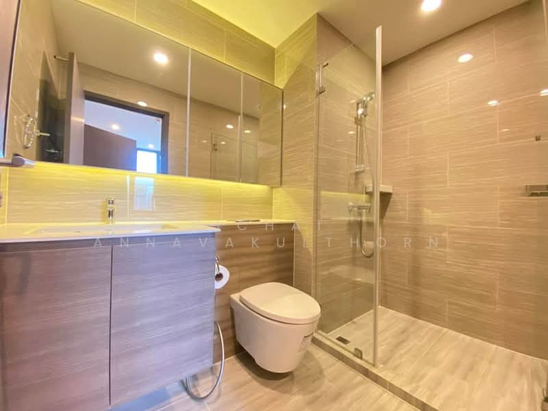 Whizdom Essence, Bangkok, 5 Piyabutr 1 Alley, Bang Chak, Phra Khanong, Bangkok, 1 Bedroom, 34 sqm, Condo For Rent, by Vichai  Annavakulthorn, 500323739 - DDproperty.com