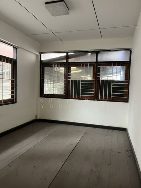 บ้าน 6-ห้องนอน, กรุงเทพ, วัดท่าพระ, บางกอกใหญ่, กรุงเทพ, 180 ตร.ม., บ้านเดี่ยว ขาย, โดย Suchada Yodyiem, 500323756 - DDproperty.com
