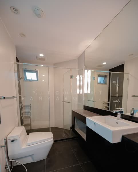 Belle Grand Rama 9, Bangkok, 131 Rama 9 Road, Huai Khwang, Bangkok, 4 Bedrooms, 204 sqm, Condo For Rent, by Pitchapat Panyarojjanawat, 500323820 - DDproperty.com