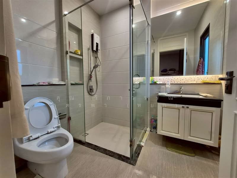 เดอะ แกรนด์ ปิ่นเกล้า (อัลพีน่า) (The Grand Pinklao Alpina), Bangkok, ถนนบรมราชชนนี, Sala Thammasop, Thawi Watthana, Bangkok, 5 Bedrooms, 500 sqm, Single Detached House For Sale, by คุณ วิภาวรรณ บุตรพา (หยก), 500323830 - DDproperty.com