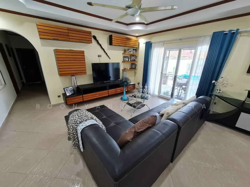 3-BR House, Chon Buri (Pattaya), Nong Pru, Bang Lamung (Pattaya), Chon Buri (Pattaya), 3 Bedrooms, 204 sqm, Single Detached House For Sale, by Boonyanuch Unna, 500323831 - DDproperty.com