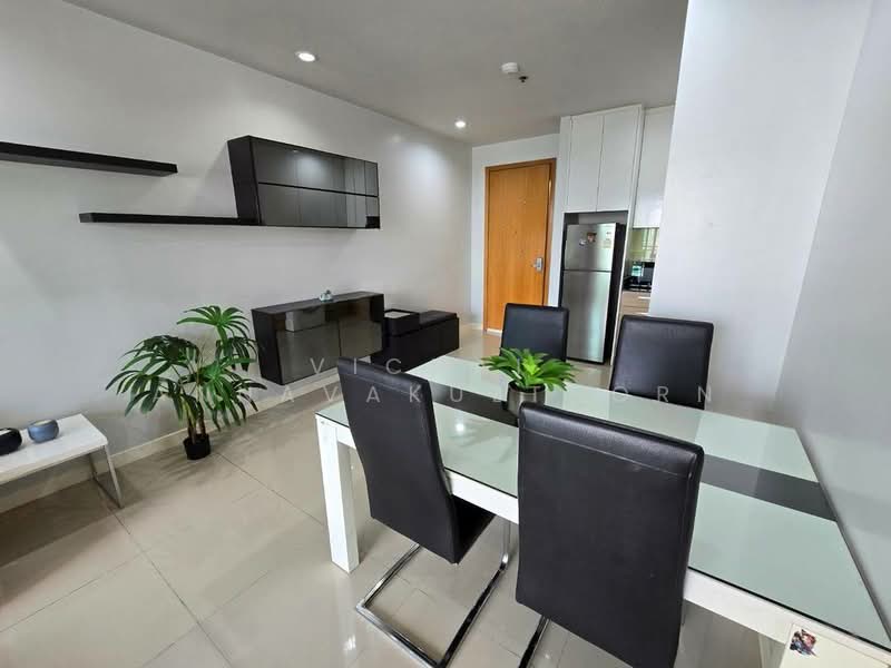 Circle Condominium, Bangkok, 1674 Soi Petchaburi 36 Petchaburi Road, Makkasan, Ratchathewi, Bangkok, 2 Bedrooms, 72 sqm, Condo For Rent, by Vichai Annavakulthorn, 500323915 - DDproperty.com