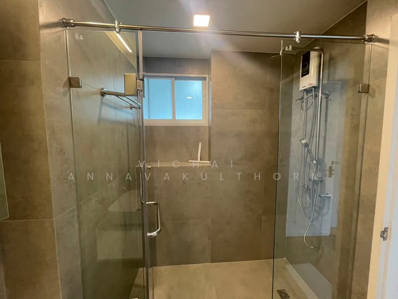 Life @ Sathorn 10, Bangkok, 48 Soi Sathorn 10, Sathorn Road, Silom, Bang Rak, Bangkok, 1 Bedroom, 41 sqm, Condo For Rent, by Vichai Annavakulthorn, 500323937 - DDproperty.com