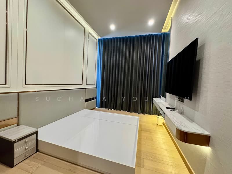 The Monument Thonglor, Bangkok, 998 Thonglor Road, Khlong Tan Nua, Watthana, Bangkok, 3 Bedrooms, 253 sqm, Condo For Sale, by Suchada Yodyiem, 500323979 - DDproperty.com