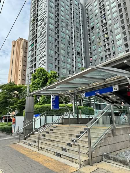 Life @ Ratchada-Suthisan, Bangkok, Ratchadapisek Road, Samsen Nok, Huai Khwang, Bangkok, 1 Bedroom, 60 sqm, Condo For Rent, by Somrad Phoopruksachart, 500323986 - DDproperty.com