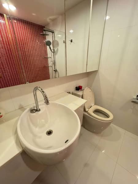 Life @ Ratchada-Suthisan, Bangkok, Ratchadapisek Road, Samsen Nok, Huai Khwang, Bangkok, 1 Bedroom, 60 sqm, Condo For Rent, by Somrad Phoopruksachart, 500323986 - DDproperty.com