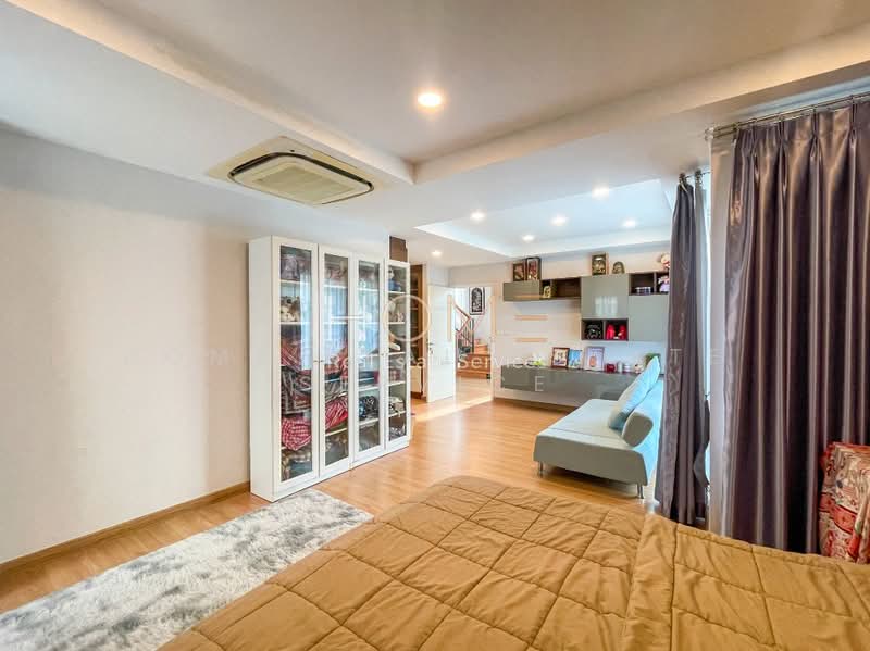 The Plant Estique Pattanakarn 38, Bangkok, Soi Pattanakarn 38, Suan Luang, Bangkok, 4 Bedrooms, 259 sqm, Single Detached House For Sale, by HOME Real Estate Service, 500324013 - DDproperty.com