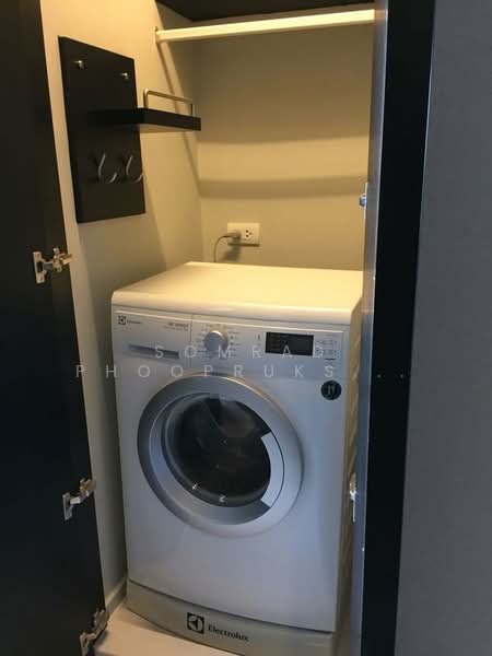 Rhythm Sukhumvit 44/1, Bangkok, Sukhumvit Road, Phra Kanong, Khlong Toei, Bangkok, 2 Bedrooms, 68 sqm, Condo For Rent, by Somrad Phoopruksachart, 500324044 - DDproperty.com