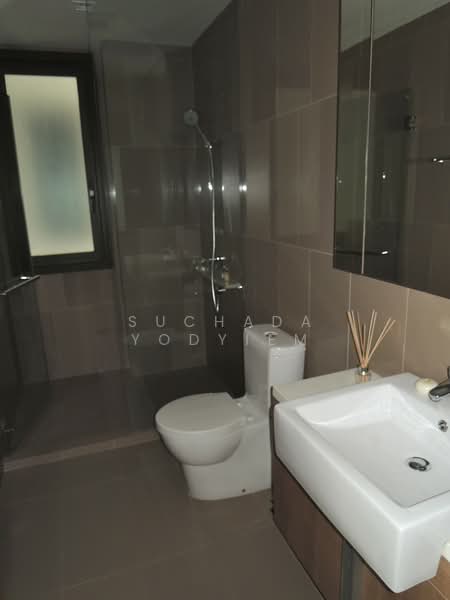 Prive by Sansiri, Bangkok, 68 Soi Ruamrudee, Wireless Road, Lumphini, Pathum Wan, Bangkok, 2 Bedrooms, 97 sqm, Condo For Sale, by Suchada Yodyiem, 500324046 - DDproperty.com
